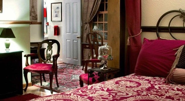 The Buena Vista Suite King Size Bed
